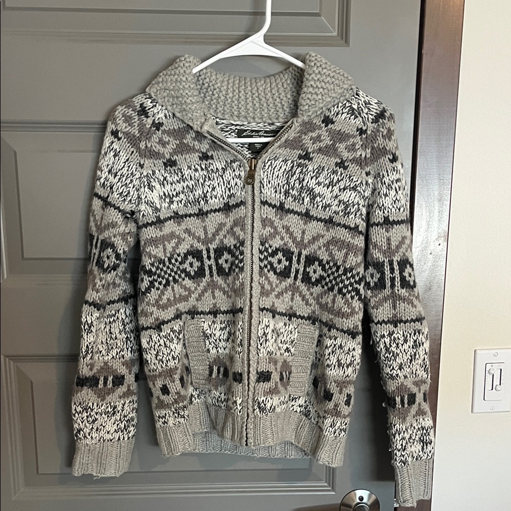 Eddie Bauer Gray and Black Patterned Cardigan